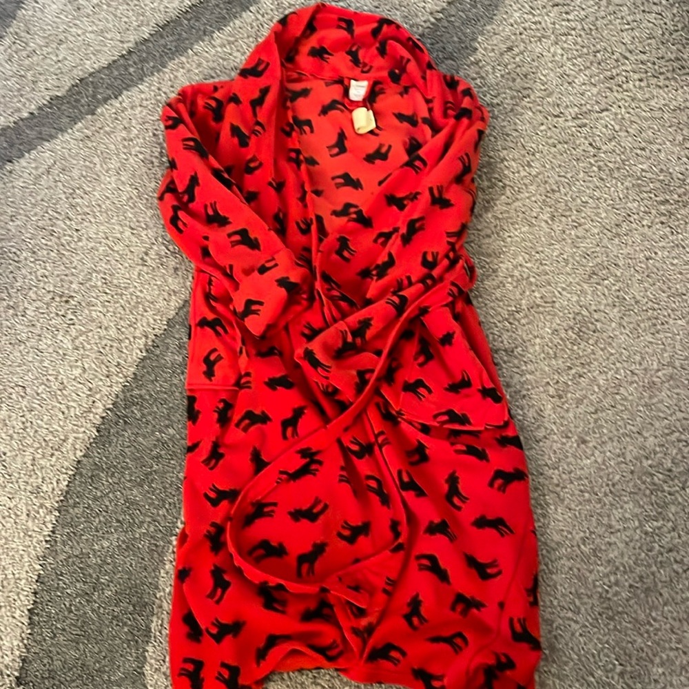Women’s bathrobe